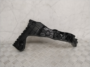 Rear bumper bracket - 83F807454