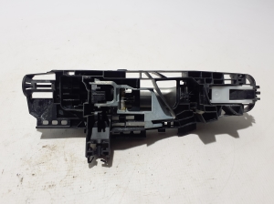 Mercedes Benz C-Class 206 (2021–2026) Rear side door exterior handle and its parts - 3