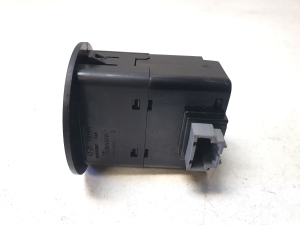 Kia Sorento (2014–2026) Schalter für Airbags - 3