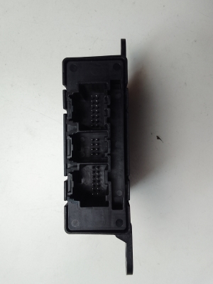 Alfa Romeo Giulia (2015–2026) Parking system control unit 0263004819 - 2