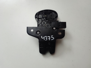   Trunk lid lock 
