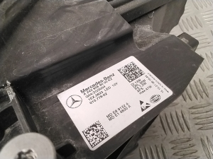 Mercedes Benz EQB X243 (2021–2026) Esituli A2439069000 - 2
