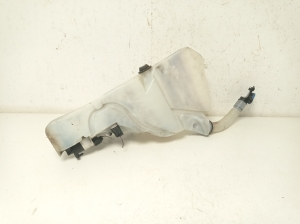   Front washer fluid reservoir  - GX7317B613D 