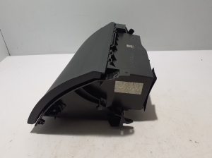 Mercedes Benz C-Class 206 (2021–2026) Kindalaegas A2066803701 - 4