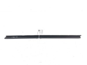 Citroen DS4 (2011–2018) Front door inner window molding - 2