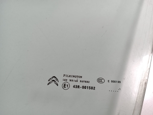 Citroen DS4 (2011–2018) Front door glass 9201Q6 - 2