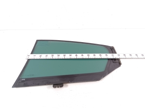 Citroen DS4 (2011–2018) Rear side door glass 9687380780 - 3