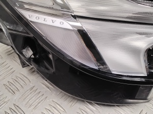 VOLVO V90 (2016–2026) Scheinwerfer vorne 31655187 - 2