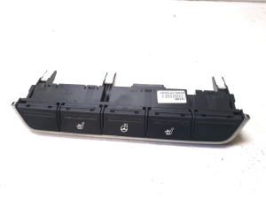 Schalter für Sitzheizung - 93300-C5100WK