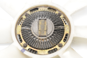 Mitsubishi Pajero II (1991–1999) Fan clutch and its parts - 3