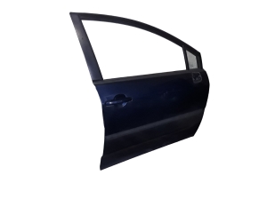 TOYOTA Corola Verso R1 (2004–2009) Priekšējās durvis un to detaļas 670010F010 - 2