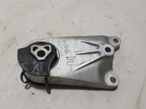   Motorhalter  - 10884497 