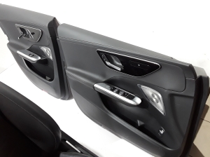 Mercedes Benz C-Class 206 (2021–2026) Salons un tā detaļas - 4