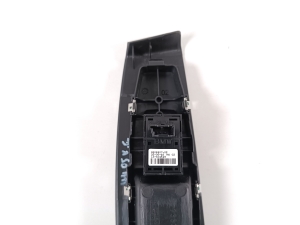 BMW 2 SERIES (F46) (2015–2026) Schalter el. Fensterheber hinten 7333901 - 2