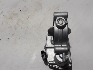 Mercedes Benz C-Class 206 (2021–2026) Gaasiklapp A6540900070 - 3