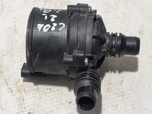 Mercedes Benz C-Class 206 (2021–2026) Tsirkulatsioonipump A0005007600 - 3