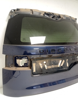 Land Rover Discovery V (2017–2026) Tagaluuk - 2