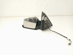   Side mirror and its details 