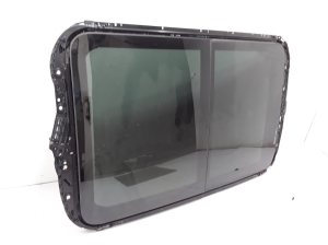 MG, ZS II (2017–2026) Skylight 10722000 - 4