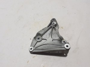   Motorhalter  -  
