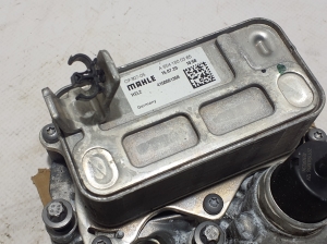 Mercedes Benz C-Class 206 (2021–2026) Õlifiltri korpus A6541800410 - 4
