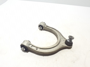 Mercedes Benz C-Class 206 (2021–2026) Eesmine õõtshoob A2063302200 - 3