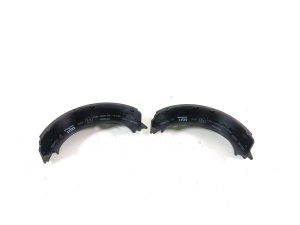 Mercedes Benz Sprinter /906/ (2006–2018) Parking brake shoes - 2