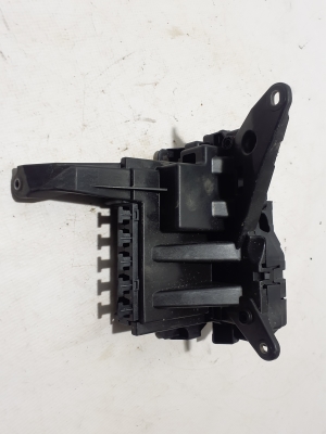 Mercedes Benz C-Class 206 (2021–2026) Kaitsmeplokid A2065409801 - 2