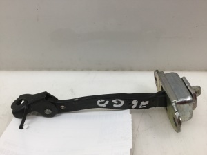 NISSAN Juke F15 (2010–2018) Rear side door opening limiter - 2