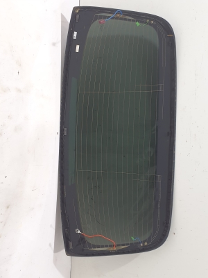Mercedes Benz C-Class 206 (2021–2026) Aizmugures stikls A2066705600 - 2