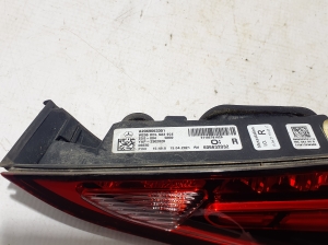Mercedes Benz C-Class 206 (2021–2026) Tagatuli tagaluugil A2069063301 - 4