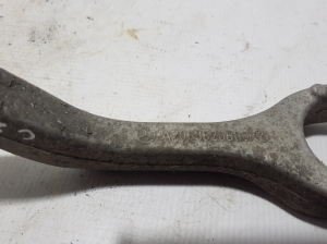 Mercedes Benz C-Class 206 (2021–2026) Tagumine õõtshoob A2063501100 - 3