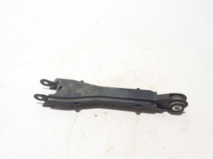 Mercedes Benz C-Class 206 (2021–2026) Tagumine õõtshoob A2063501700 - 2