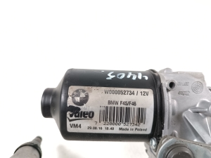 BMW 2 SERIES (F46) (2015–2026) Windshield wiper mechanism and its parts - 3