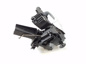 Mercedes Benz B-Class 246 (2011–2017) Front door external opening handle and its details A2047602934 - 4