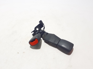   Aizmugurējā drošības jostas sprādze  - A2068605900 
