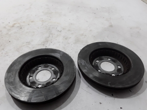 Mercedes Benz C-Class 206 (2021–2026) Tagumine piduriketas A2064230900 - 2