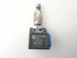 Mercedes Benz C-Class 206 (2021–2026) Reifendrucksensor A0009058706 - 2