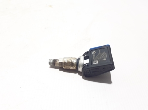 Mercedes Benz C-Class 206 (2021–2026) Reifendrucksensor A0009058706 - 3