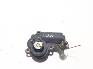 Mercedes Benz C-Class 206 (2021–2026) Summuti muu osa A2139062306 - 4