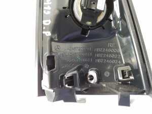 Mercedes Benz B-Class 246 (2011–2017) Esiukse muu osa A2467200211 - 3