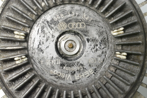 Volkswagen Passat B5 (1997–2005) Ventilaatori viskosidur 06B119145 - 2