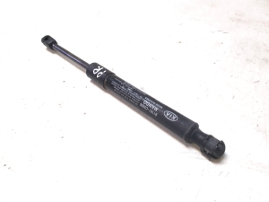 Kia Sorento (2014–2026) Hood prop/gas strut 81161C5000 - 2