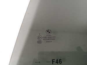 BMW 2 SERIES (F46) (2015–2026) Aizmugurējo sānu durvju stikls 7405709 - 3