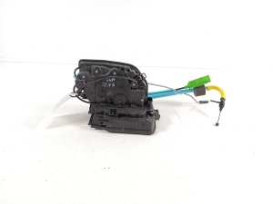 Rear side door lock - 7281943