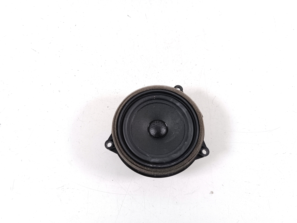 BMW 2 SERIES (F46) (2015–2026) Tagumise külgukse kõlar 9274700 BMW 2 SERIES (F46) (2015–2026) Tagumise külgukse kõlar 9274700