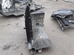 MG, ZS II (2017–2026) Front outrigger - 2
