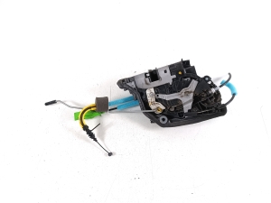 BMW 2 SERIES (F46) (2015–2026) Rear side door lock 7281944 - 3