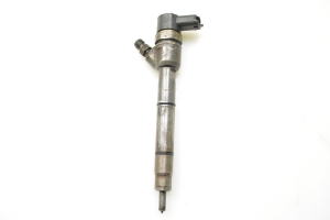 Fuel injector - 338002A800