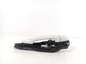 BMW 2 SERIES (F46) (2015–2026) Rear side door exterior handle and its parts - 3